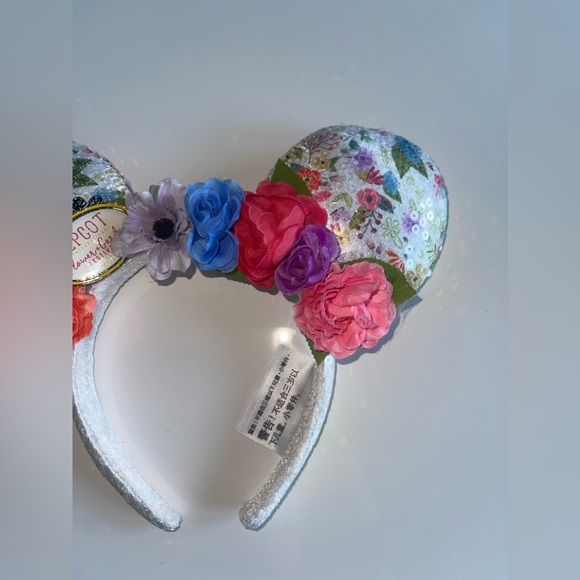 Epcot Mickey Ears - Picture 3 of 4